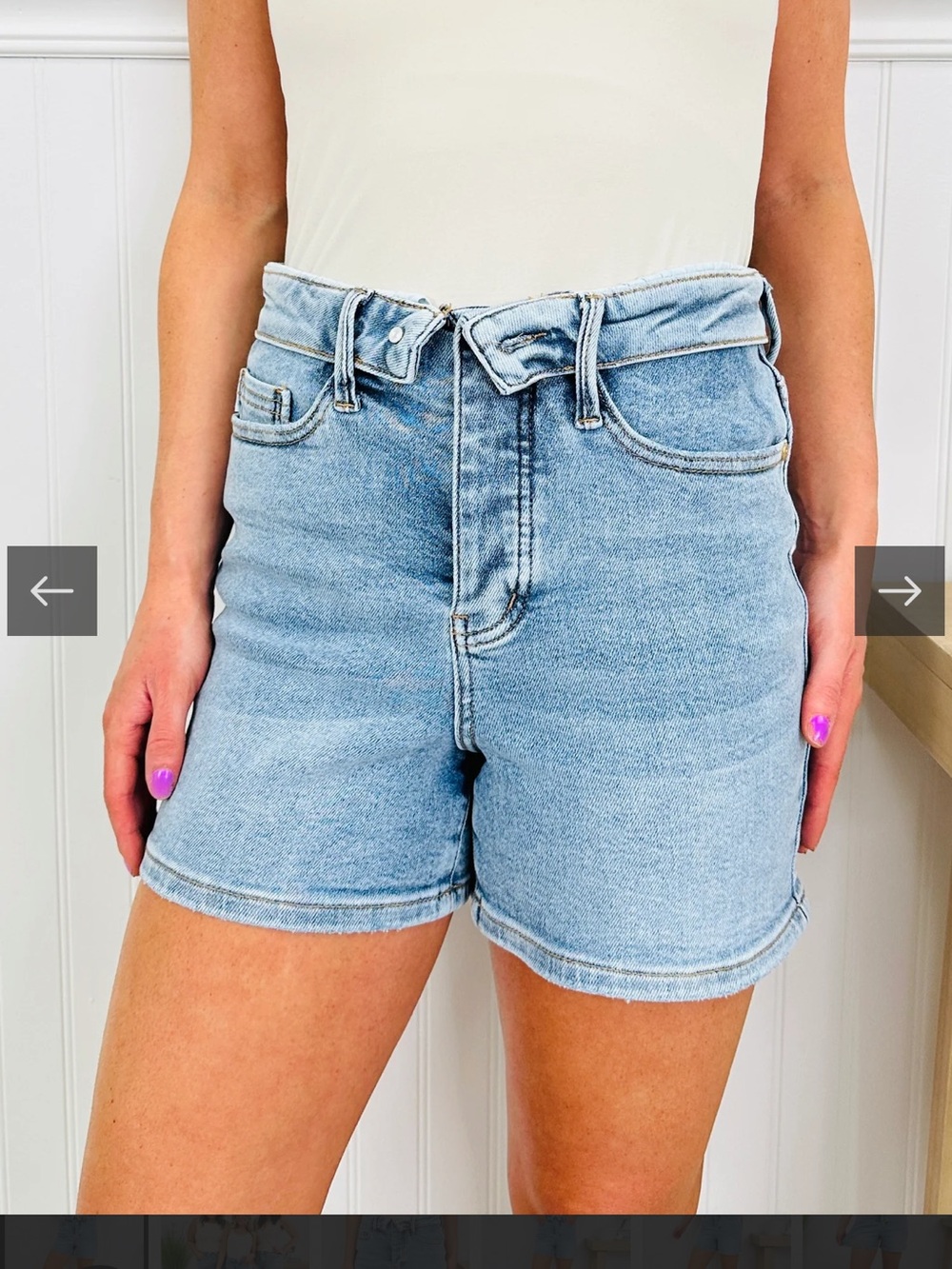 NWT Judy Blue Slim Medium Wash Shorts with Foldover Waist M